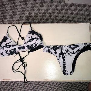 Black and white tie dye swimsuit set